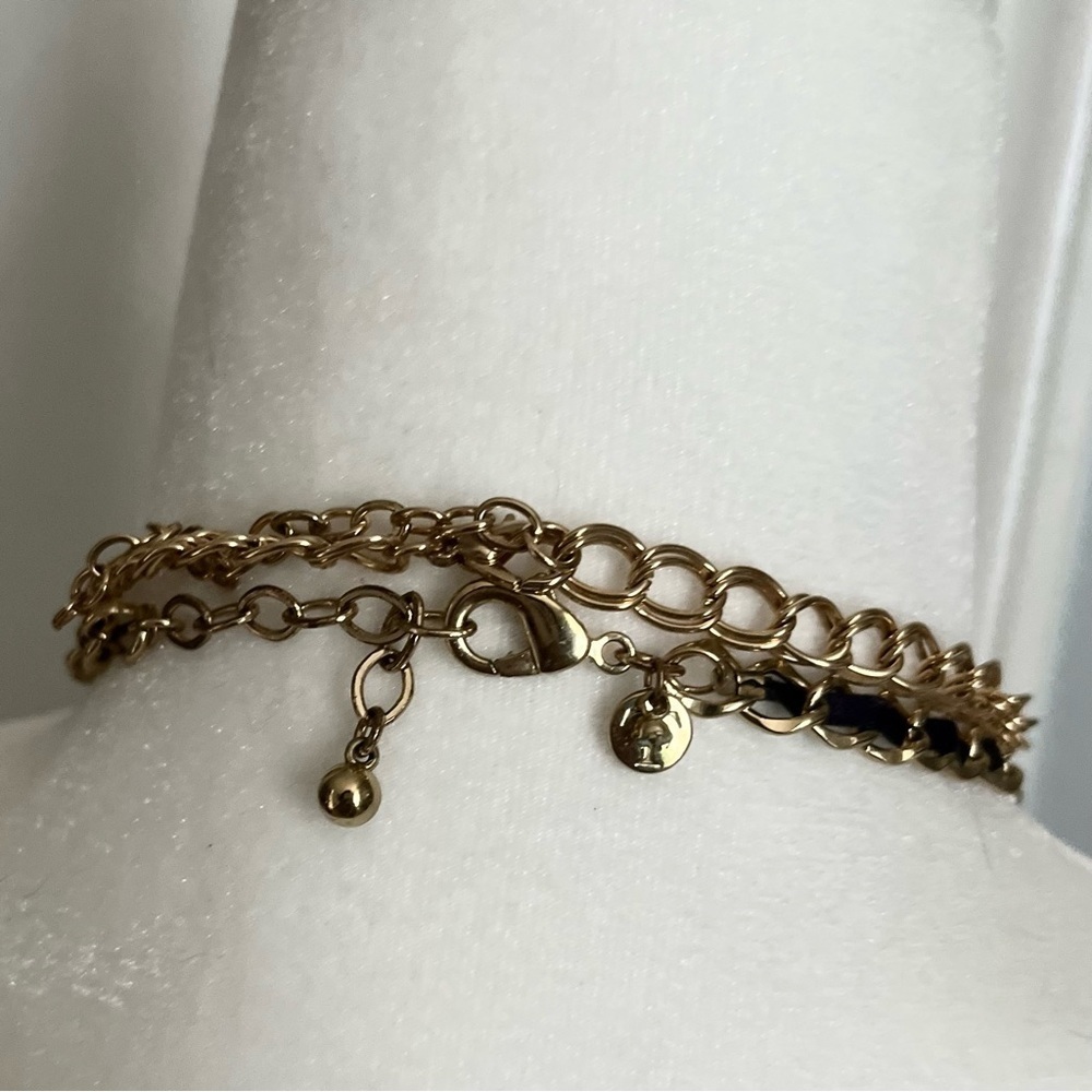 2 Piece Bundled Layered Gold Metal Necklaces​ - Picture 3 of 4